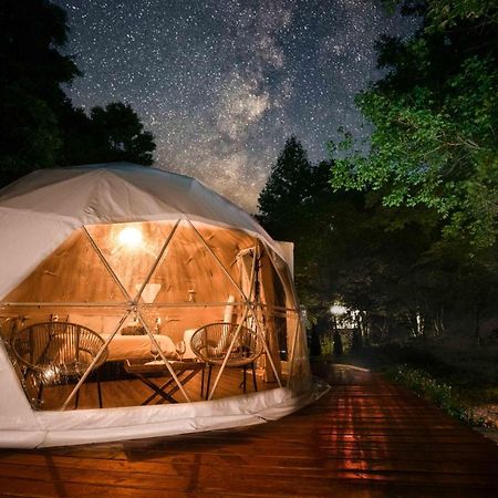 Solace Glamping 2 Сивиървил Екстериор снимка
