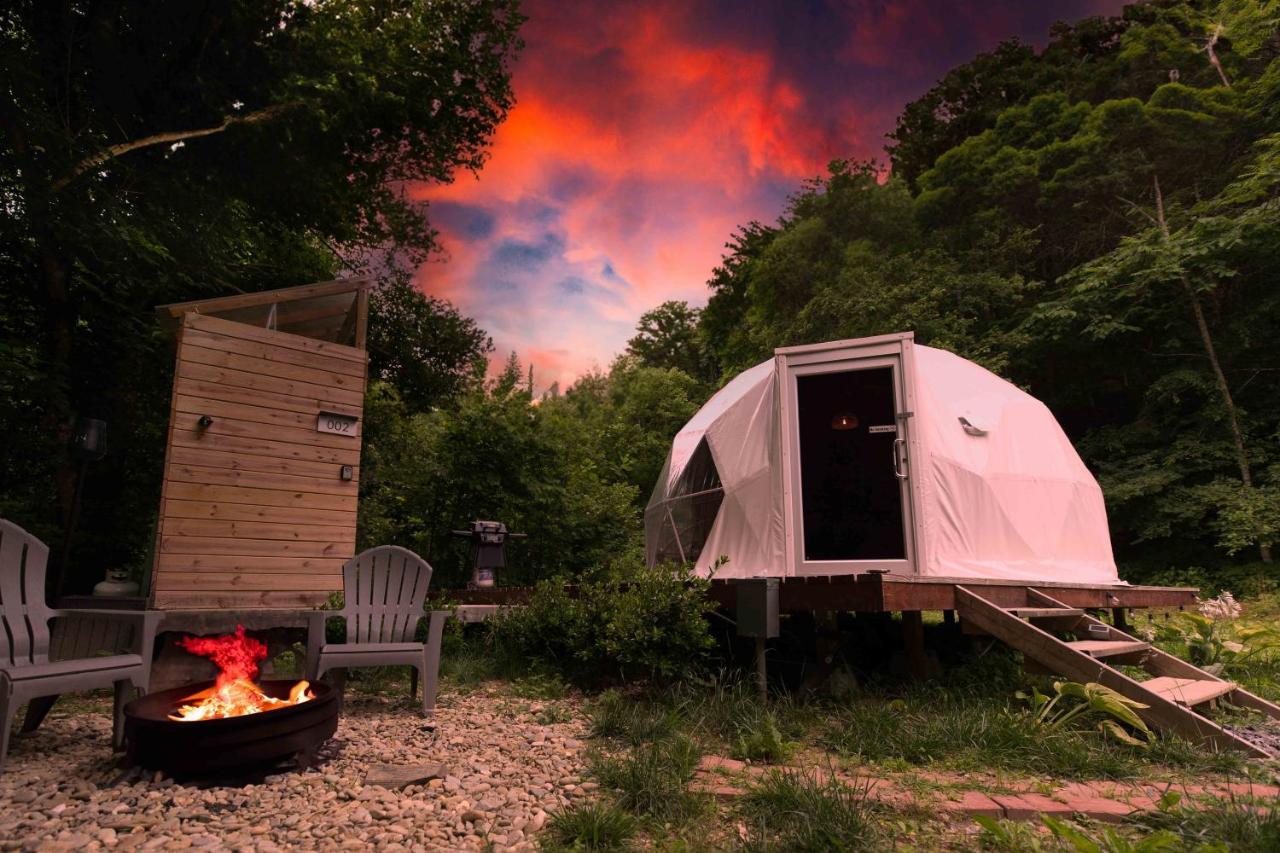 Solace Glamping 2 Сивиървил Екстериор снимка