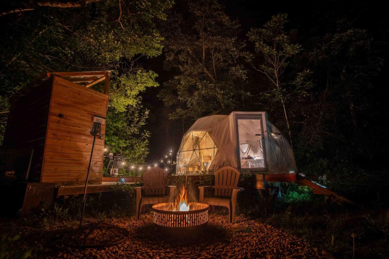 Solace Glamping 2 Сивиървил Екстериор снимка