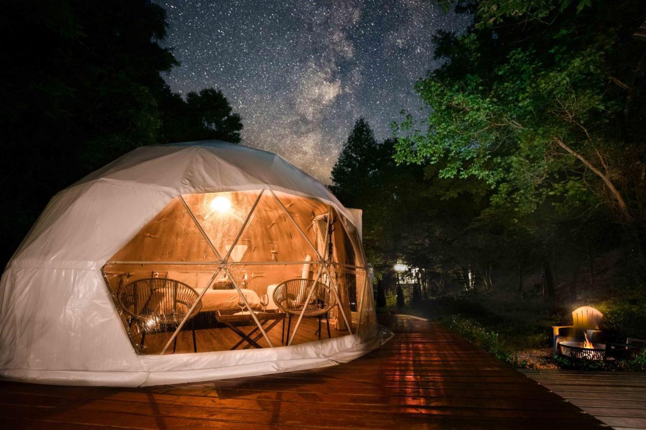 Solace Glamping 2 Сивиървил Екстериор снимка